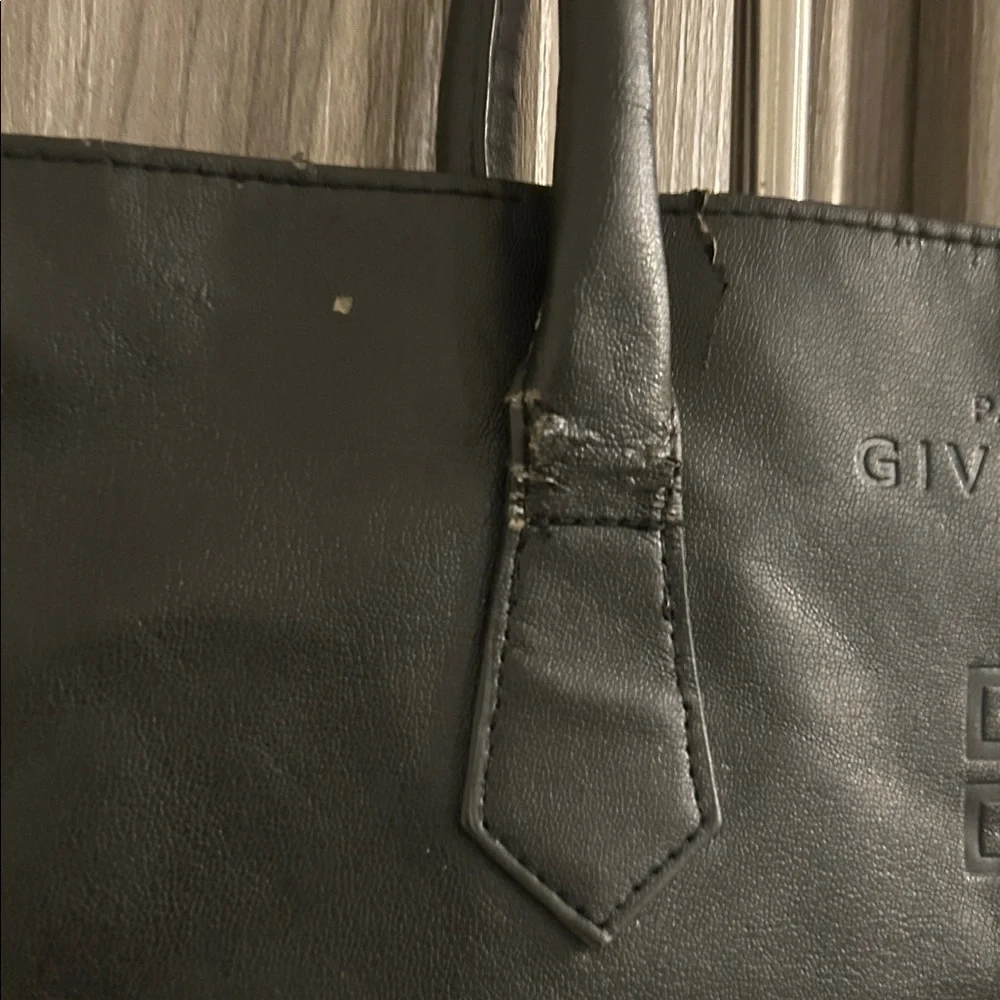 Givenchy Vintage Parfums Rehab Bag